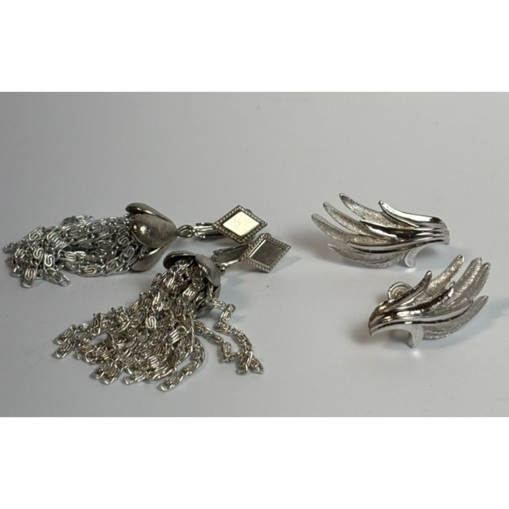Vintage Earring Lot Coro Sarah Coventry Dramatic Flame Shape and Chain Design - Picture 1 of 9